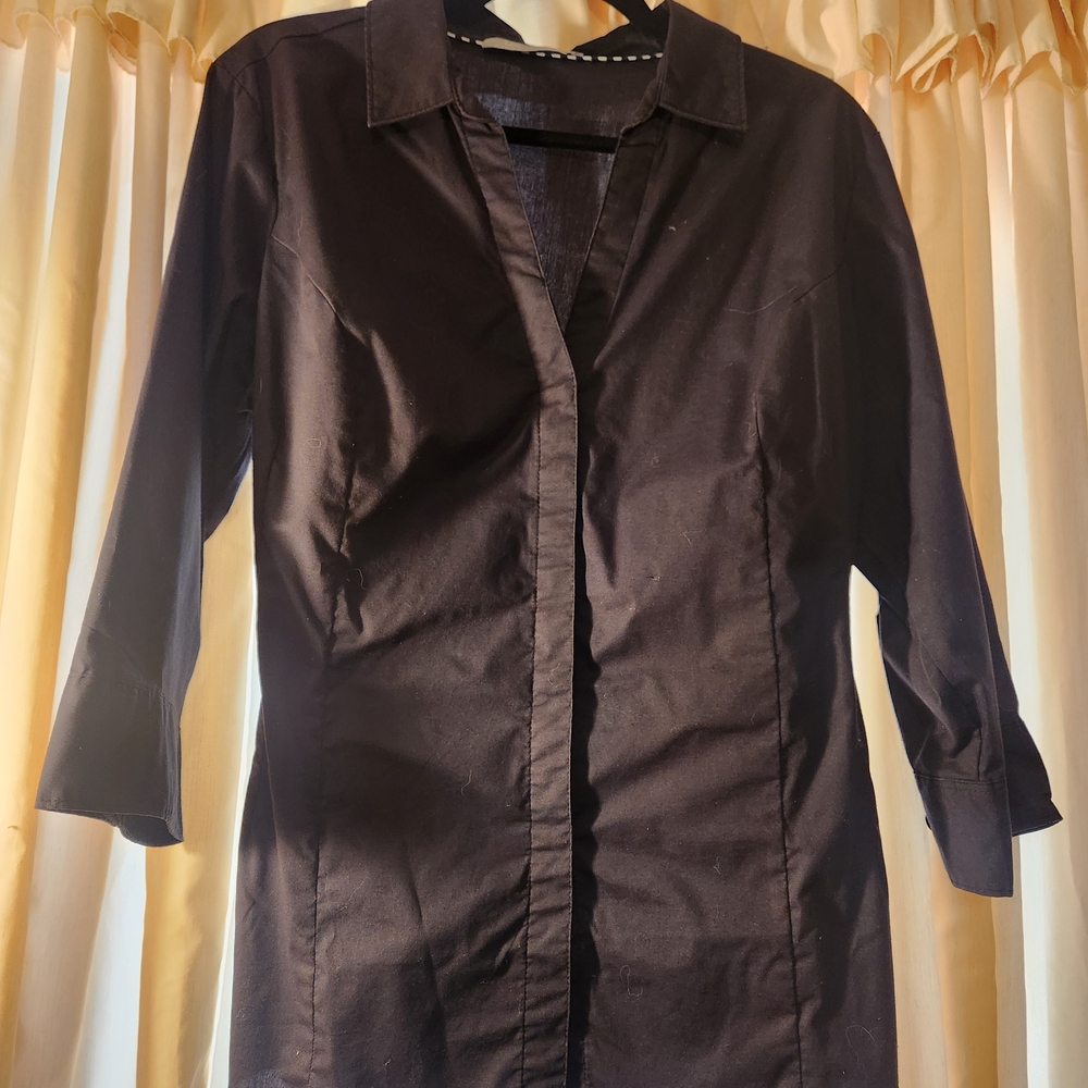 Lee WoMen's Dark Button Down Fitted shirt